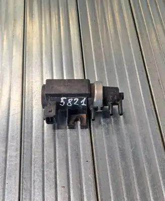 Nissan X-Trail T30 Turbo solenoid valve 14956AW401 70026501