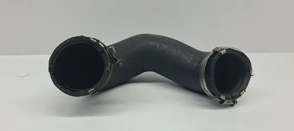 Audi Q7 4L Intercooler hose/pipe