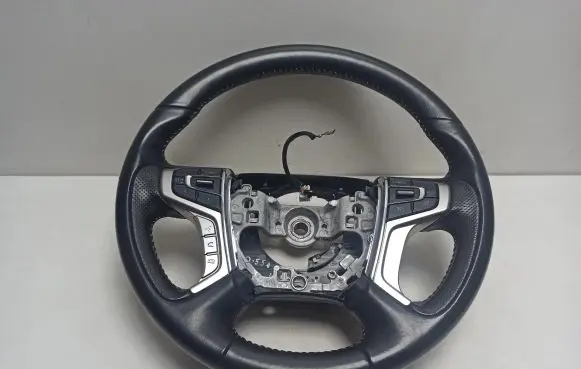 Mitsubishi Outlander Steering wheel