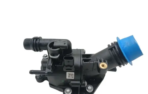 Mercedes-Benz GLA W156 X156 Thermostat housing A2822034000