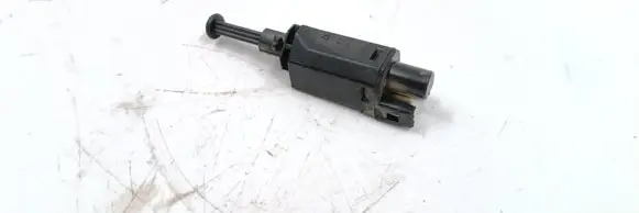 Volkswagen PASSAT B3 Brake pedal sensor switch 191945515