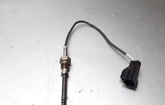 Volvo V50 Exhaust gas temperature sensor 30713739A