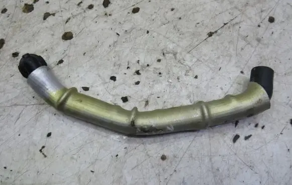 Nissan Note (E12) Engine coolant pipe/hose