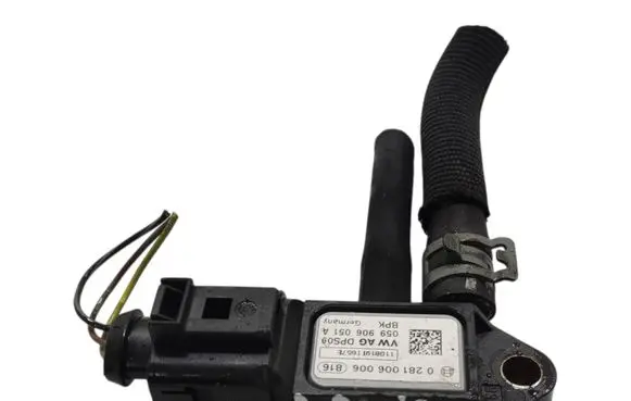 Audi A5 8T 8F Exhaust gas pressure sensor 059906051A