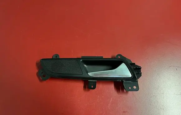 Volkswagen PASSAT B8 USA Rear door interior handle 561839114
