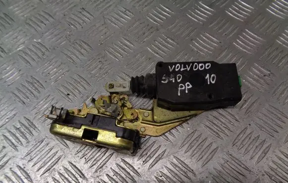 Volvo S40, V40 Front door lock