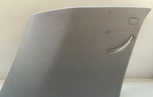 Cadillac Escalade IV (C) pillar trim 23229804 05165177