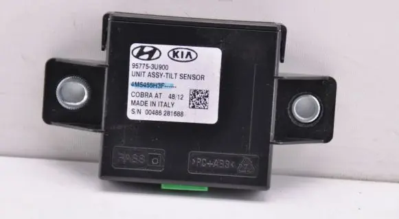 KIA Sportage Yaw turn rate sensor 957753U900