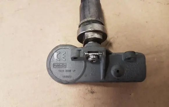 Ford S-MAX Tire pressure sensor 