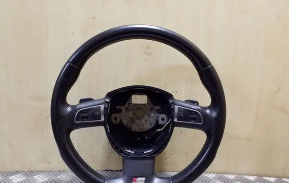 Audi Q7 4L Steering wheel 62303180A