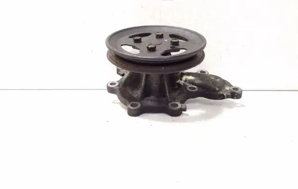 Nissan X-Trail T30 Water pump