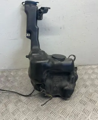 Mercedes-Benz C W204 Windshield washer fluid reservoir/tank A2048602160 A204869