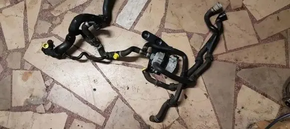 Audi Q5 SQ5 Engine coolant pipe/hose 4H0965567A