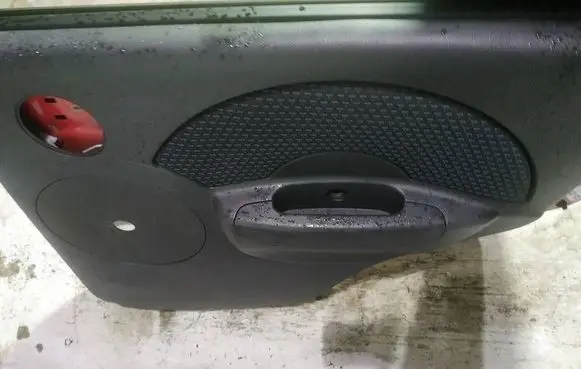 Chevrolet Kalos Rear door card panel trim