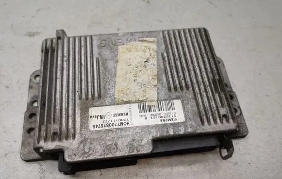 Renault Scenic I Engine control unit/module 7700875745 7700111772 S115300121B