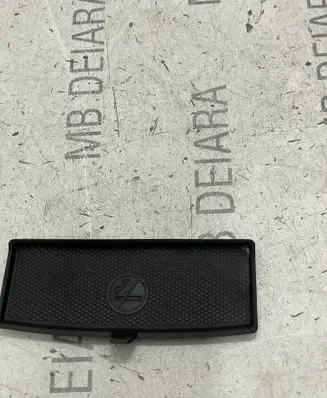 Mercedes-Benz ML W166 Rear storage box compartment pad/mat A1666831094