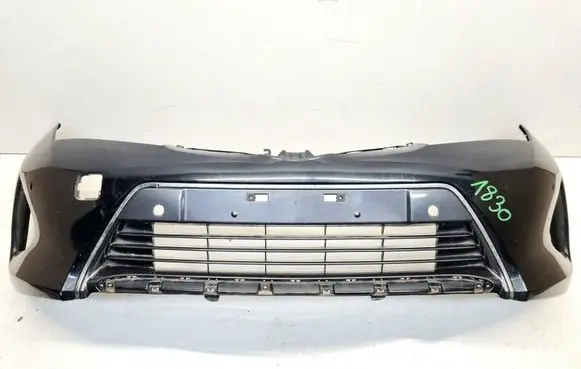 Toyota Auris E180 Front bumper 52119-02A20