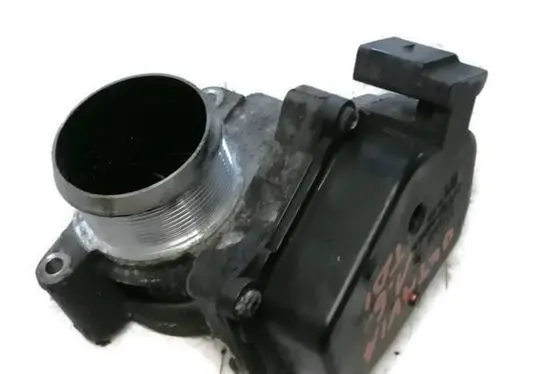 Skoda Octavia Mk2 (1Z) Throttle valve 03L128063L