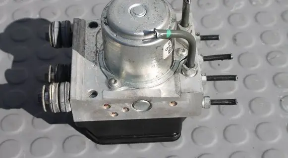 Honda HR-V ABS Pump POMPA-ABS-T8MG3 5F26D-0726 7SBJP