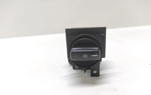 Mercedes-Benz A W169 Light switch 1695451704