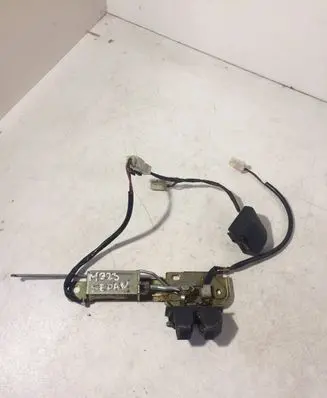 Mazda 323 Tailgate/trunk/boot lock/catch/latch