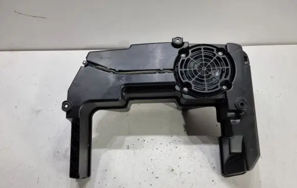 Audi A4 S4 B8 8K Subwoofer speaker 8K9035382B