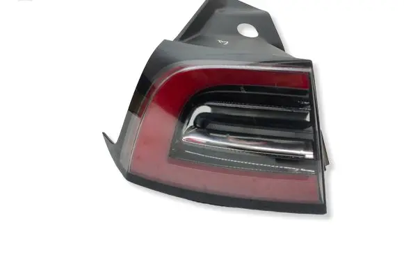 Tesla Model 3 Rear/tail lights 