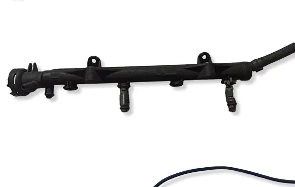 Volkswagen Polo III 6N 6N2 6NF Fuel main line pipe 032133319A