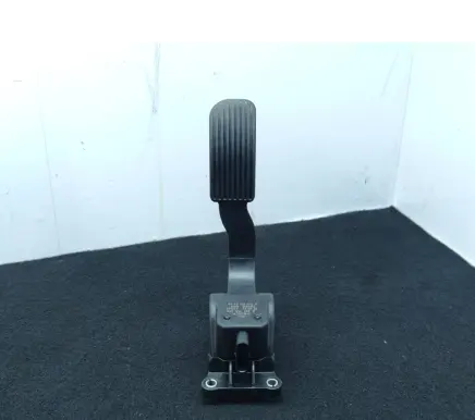 Mercedes-Benz Sprinter W906 Accelerator throttle pedal A9063000404 ZGS012Q015 0280755023