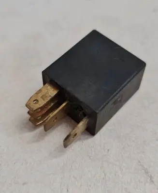 Jeep Cherokee Other relay 04606418AA 21911 2710A22B