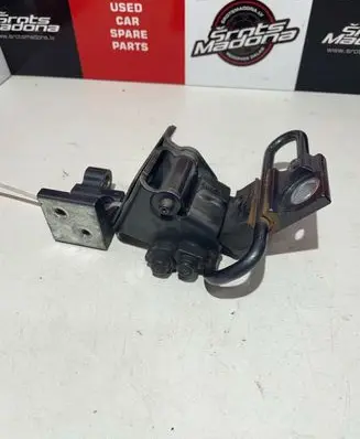 Audi A3 S3 8P Rear door lower hinge 8P4833412A
