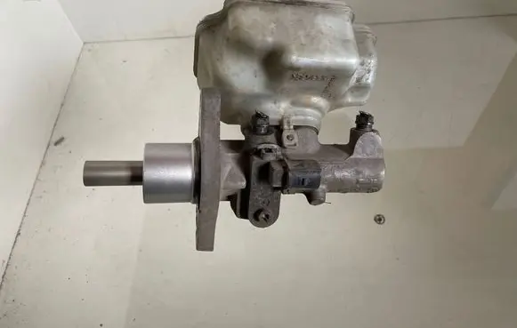 Skoda Superb B6 (3T) Master brake cylinder 1K1611301 03350886321