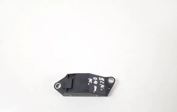 Mercedes-Benz SLK R171 Airbag deployment crash/impact sensor A0018209326
