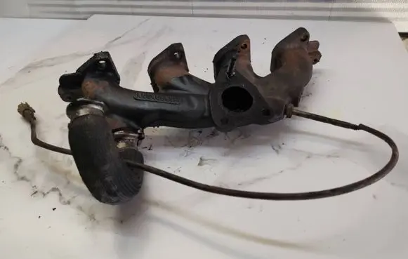 Renault Megane IV Exhaust manifold 140040840R