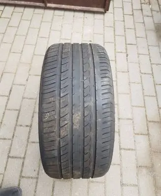 Volkswagen PASSAT B8 R19 summer tire 