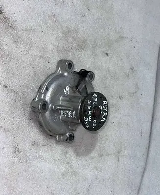 Opel Astra G Water pump 