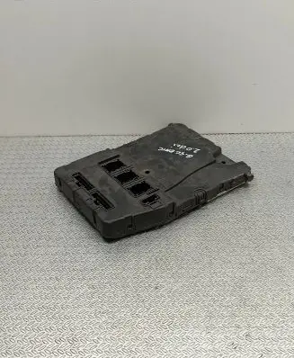 Renault Megane II Comfort/convenience module 8200780028 07124 U11800340J