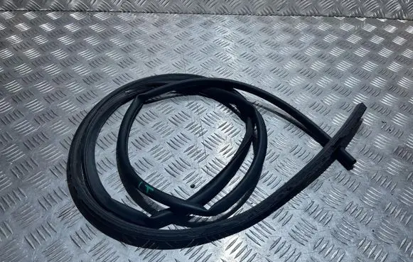 Audi A3 8Y Rubber seal rear door VW25226