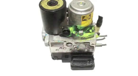 Lexus GS 300 350 430 450H ABS Pump 4451030270