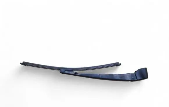 Infiniti QX30 Rear wiper blade A1768240012