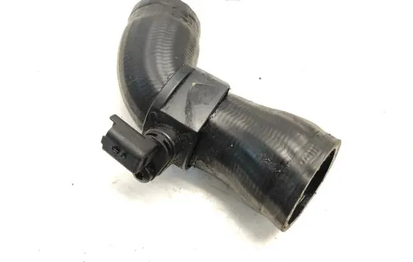 Mazda 2 Intercooler hose/pipe