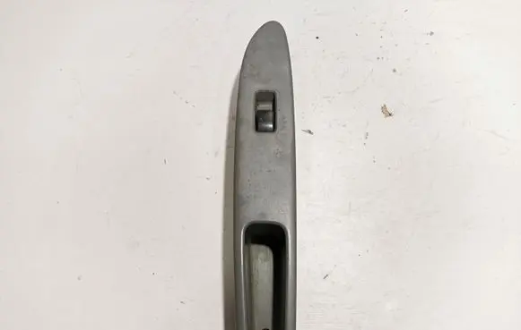 Toyota Avensis Verso Electric window control switch 7423144190