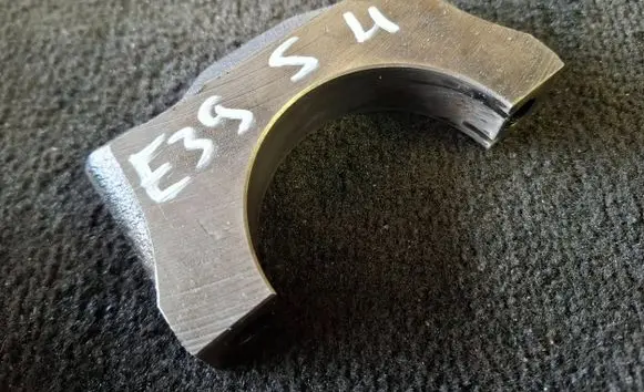 BMW 5 E39 Crankshaft Holder 