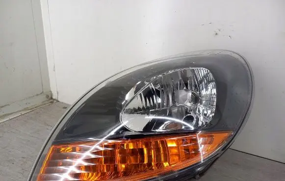 Renault Kangoo I Headlight/headlamp 043589