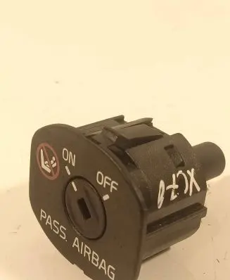 Volvo XC70 Passenger airbag on/off switch 30795214 C0533 10259C