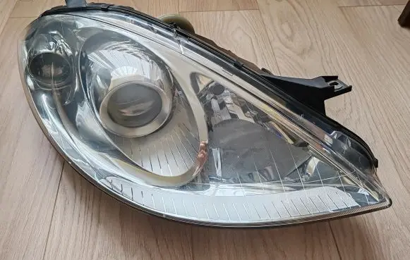 Mercedes-Benz A W169 Headlight/headlamp A1698200661