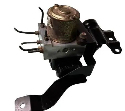 Mitsubishi Space Runner ABS Pump 49042WD