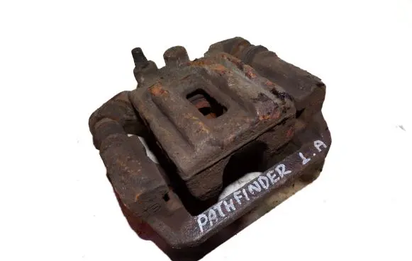 Nissan Pathfinder R51 Rear brake caliper