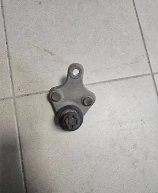 Toyota RAV 4 (XA40) Front ball joint 