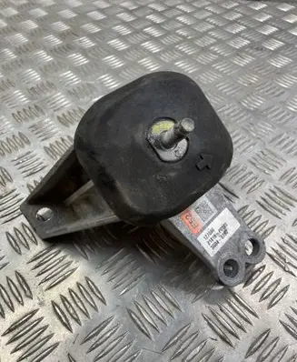 Hyundai Tucson IV NX4 Engine mount bracket 21810P0520 127086 3G040760